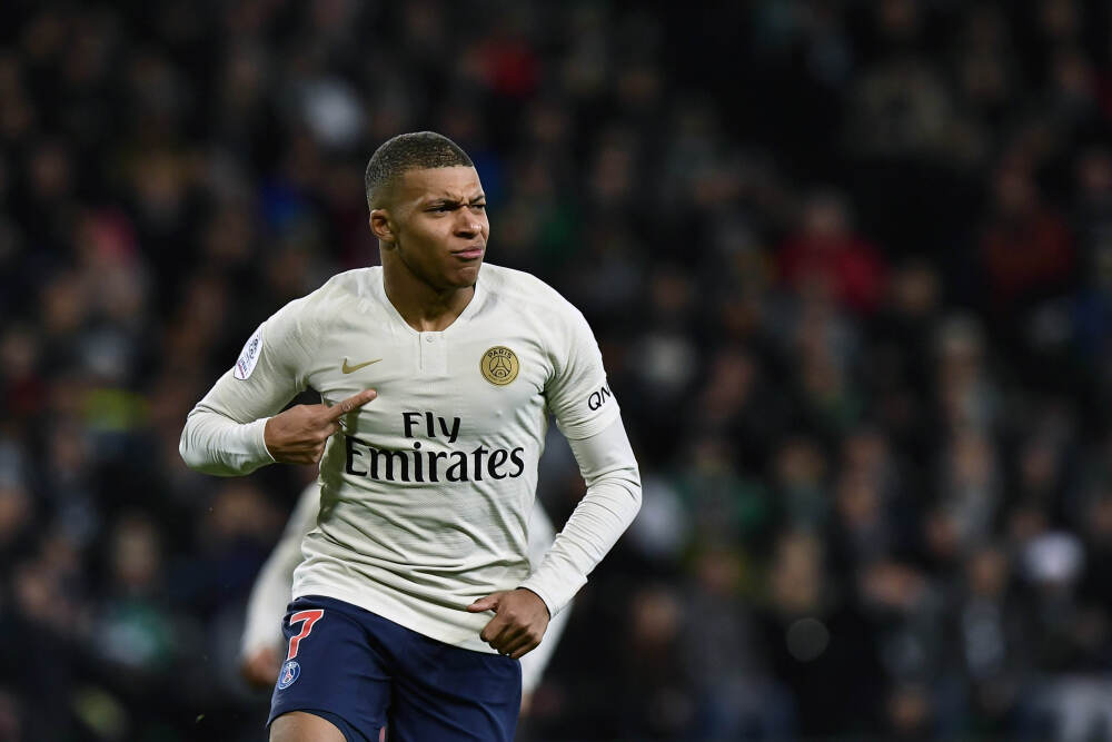 唯一后卫+断档领先！禁区命中率Top10：东契奇居首 湖人2中锋上榜